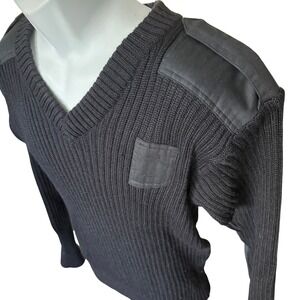 Vintage Military Commando Sweater Sz L 100% Wool‎ Black Shoulder & Elbow Patches